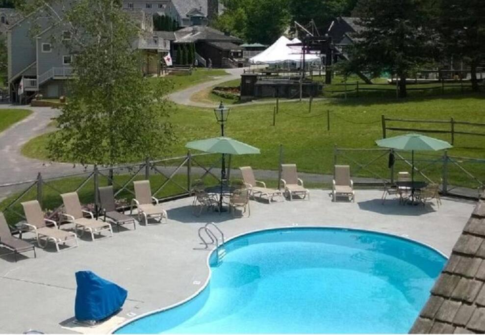 Spacious 3Br 3Ba Sleeps 8 Ski On Off Jiminy Mountain Resort Hancock Luaran gambar